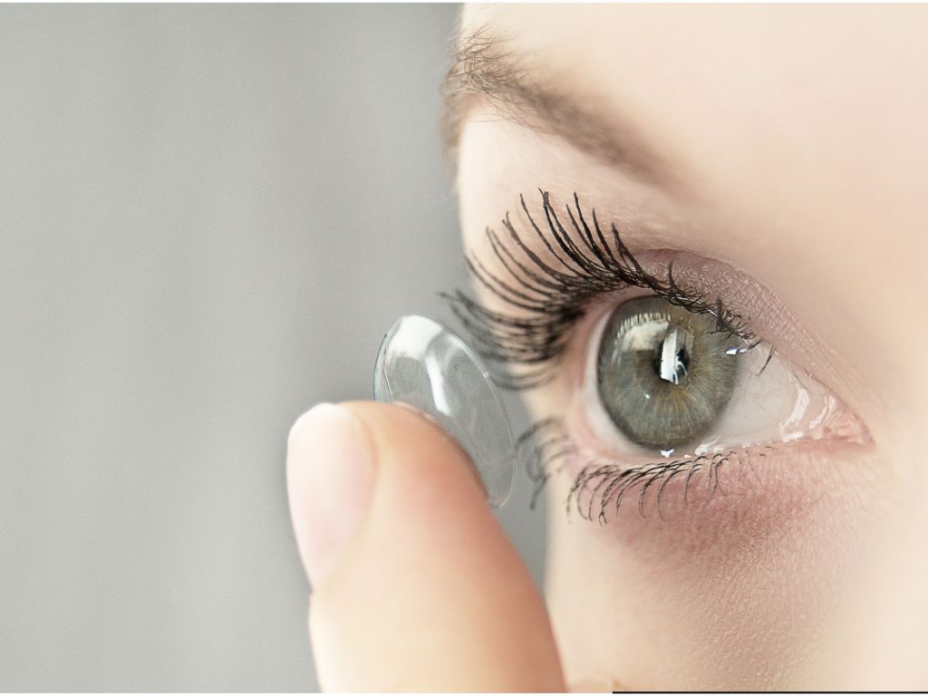 premier optiocal How To Insert And Remove Soft Contact Lenses - Step-by-Step Guide